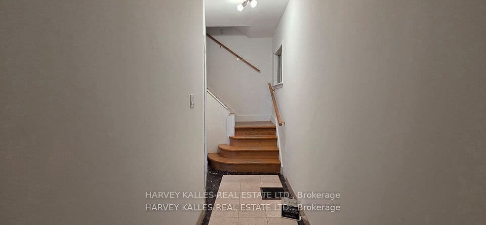 1767 Dufferin Street, Toronto, ON M6E 3N9 – photo 2