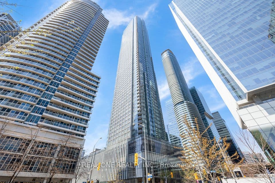 10 York Street 2905, Toronto, ON M5J 0E1 – photo 2