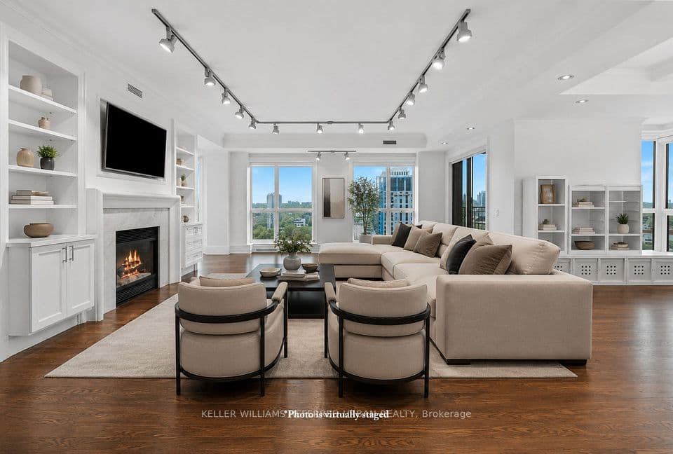 38 Avenue Road 1802, Toronto, ON M5R 2G2 – photo 2