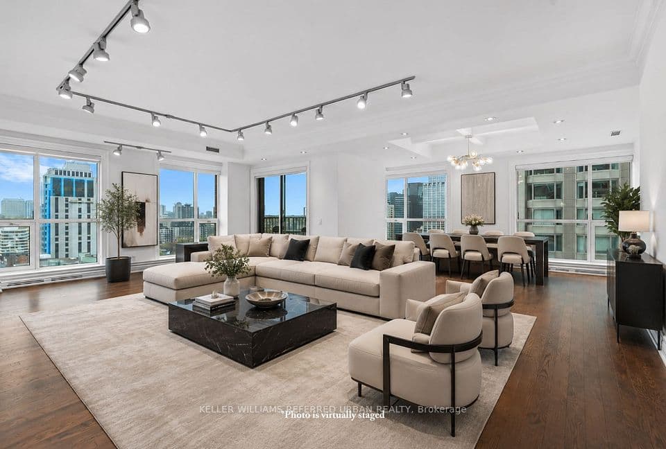38 Avenue Road 1802, Toronto, ON M5R 2G2 – main photo
