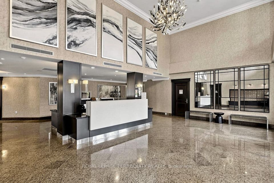 2 Clairtrell Road LPH 1, Toronto, ON M2N 7H5 – photo 2