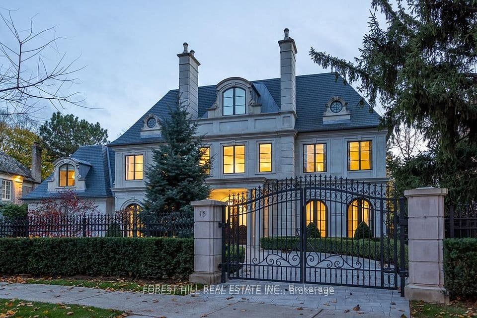 15 Tudor Gate, Toronto, ON M2L 1N3 – main photo