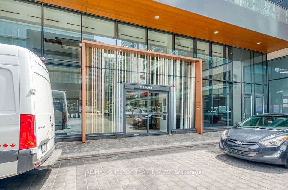 17 Bathurst Street 1510, Toronto, ON M5V 0N1 – photo 3