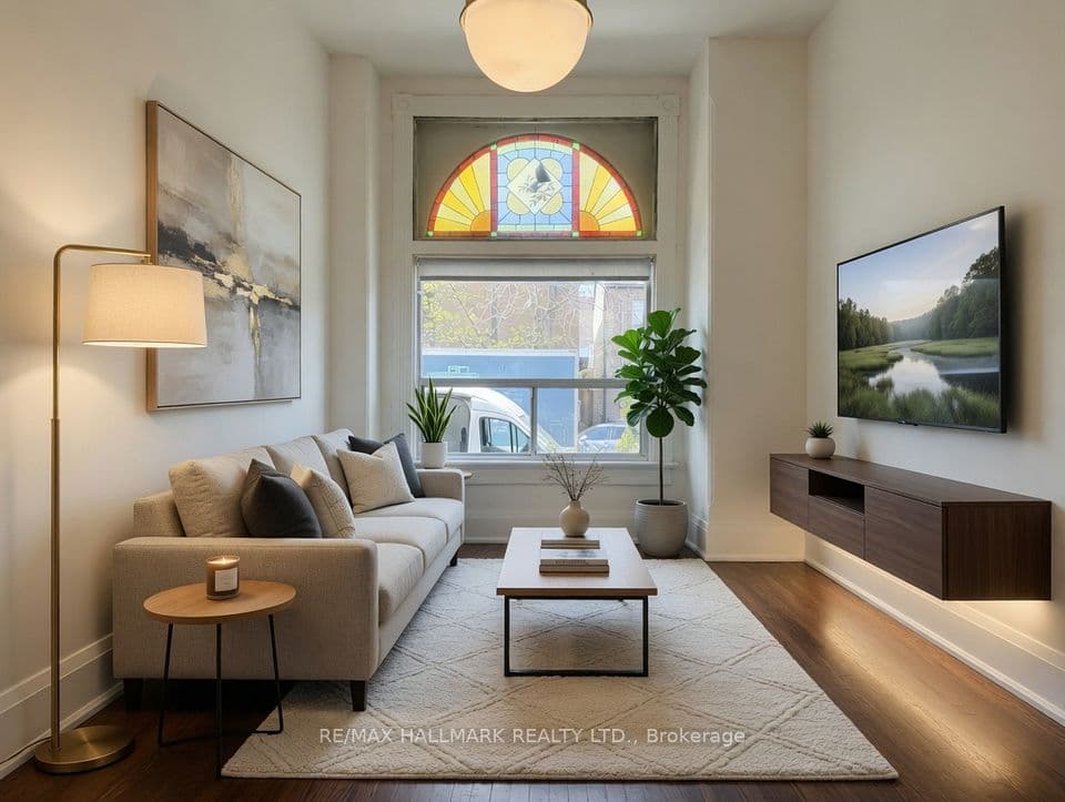 261 Ossington Avenue, Toronto, ON M6J 3A1 – photo 2