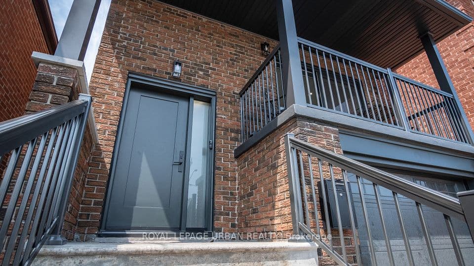 434 Westmount Avenue, Toronto, ON M6E 3N5 – photo 3