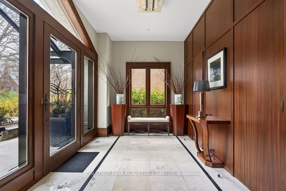 177 Roxborough Drive, Toronto, ON M4W 1X7 – photo 2