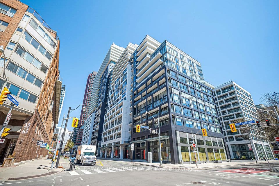 121 Lower Sherbourne Street 1742, Toronto, ON M5A 0W8 – main photo