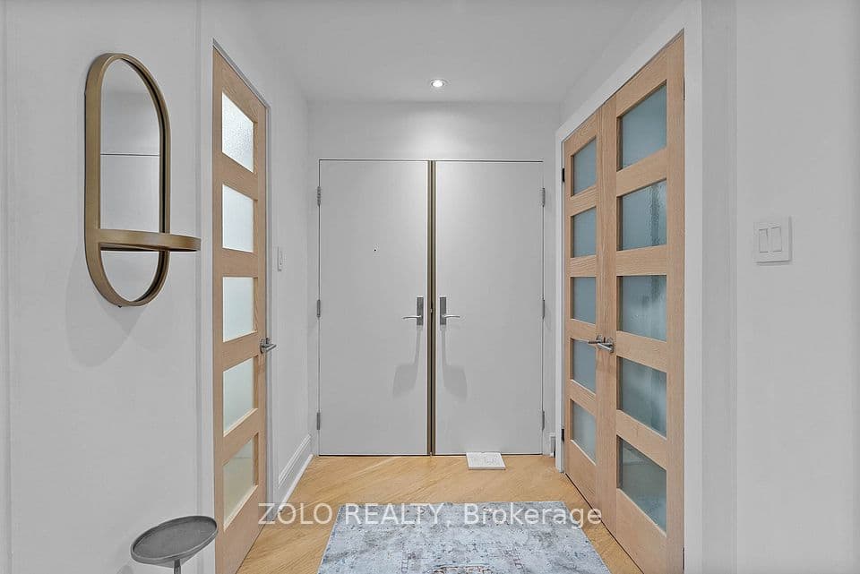 55 Lombard Street 302, Toronto, ON M5C 2R7 – photo 3
