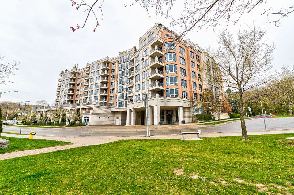 10 Old York Mills Road 206, Toronto, ON M2P 2G6 – photo 3