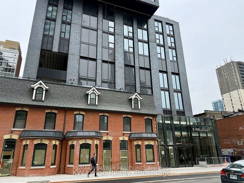 8 Wellesley Street W 806, Toronto, ON M4Y 0J5 – photo 3