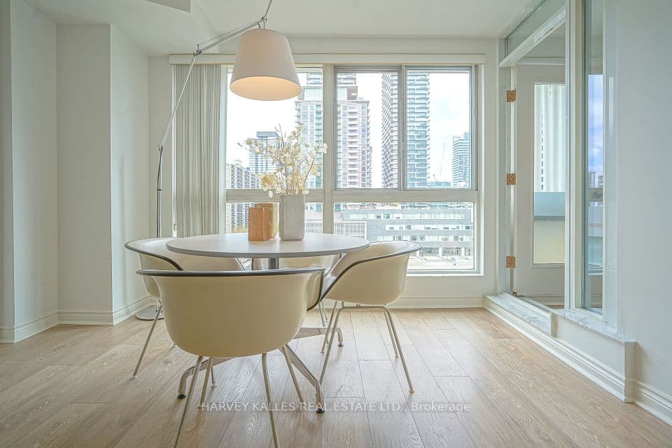 7 Broadway Avenue 609, Toronto, ON M4P 3C5 – main photo