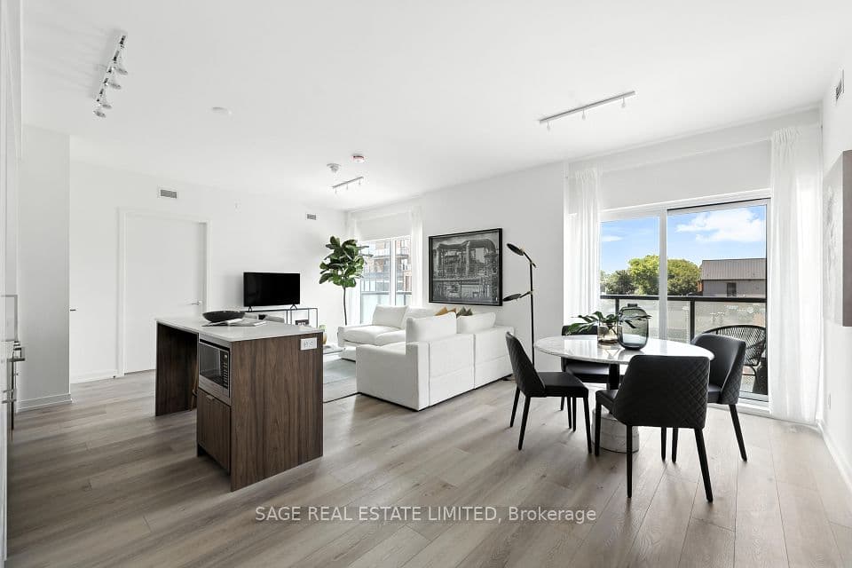 863 St Clair Avenue W 301, Toronto, ON M6C 1C4 – photo 3