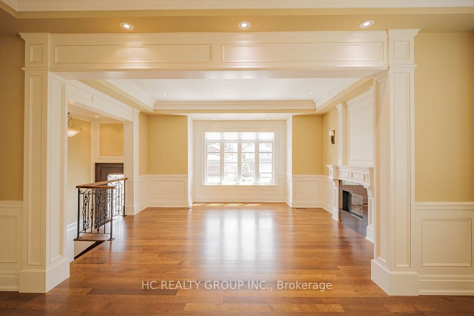 218A Holmes Avenue, Toronto, ON M2N 4N1 – photo 3