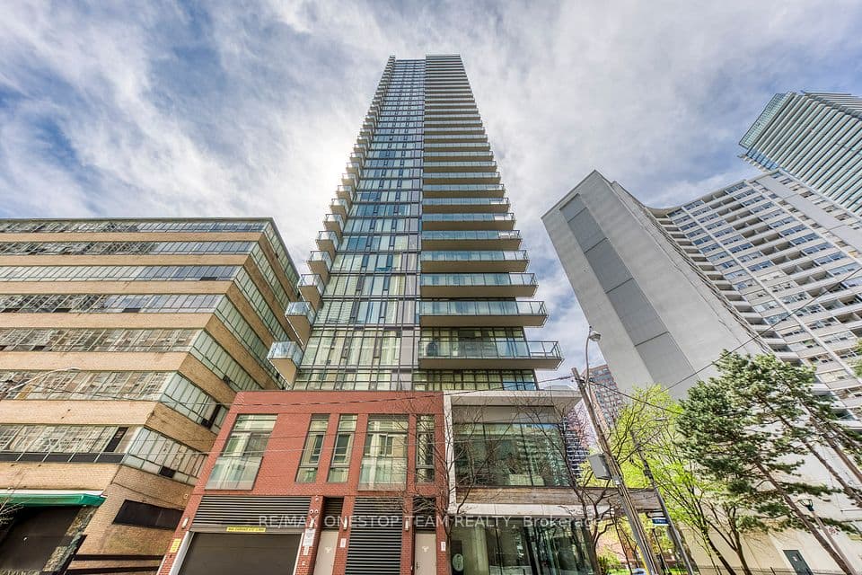 75 St Nicholas Street 1801, Toronto, ON M4Y 0A5 – photo 2