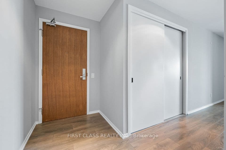 783 Bathurst Street 413, Toronto, ON M5S 0A8 – photo 3