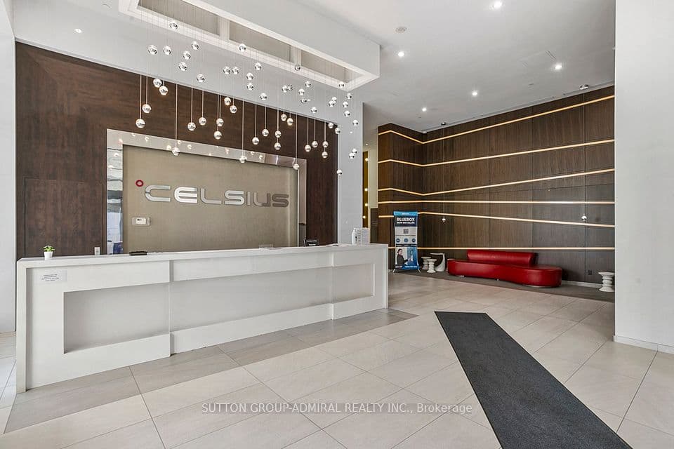 68 Canterbury Place PH09, Toronto, ON M2N 0H8 – photo 3