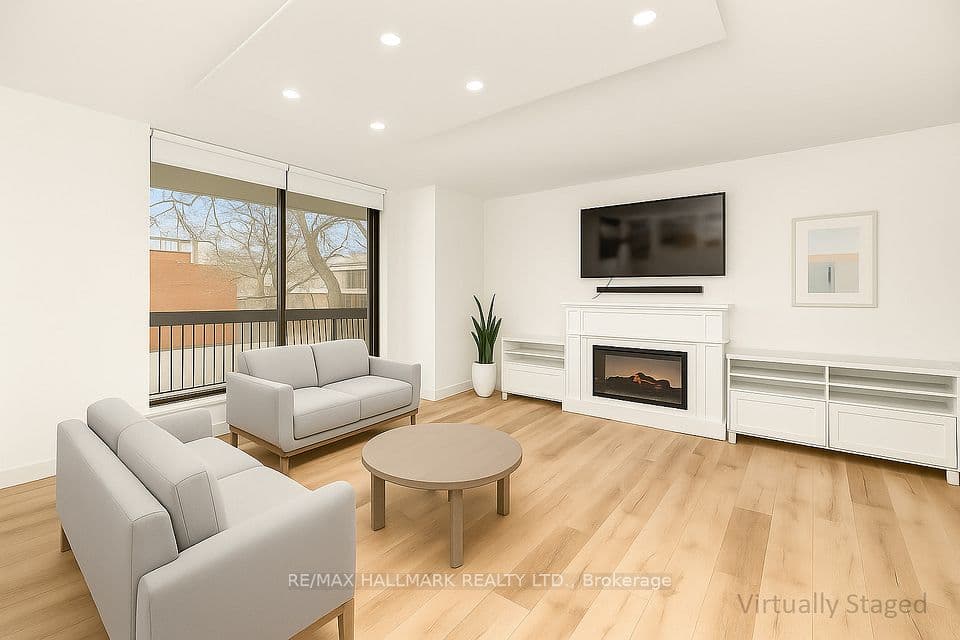 212 St George Street 203, Toronto, ON M5R 2N5 – photo 2