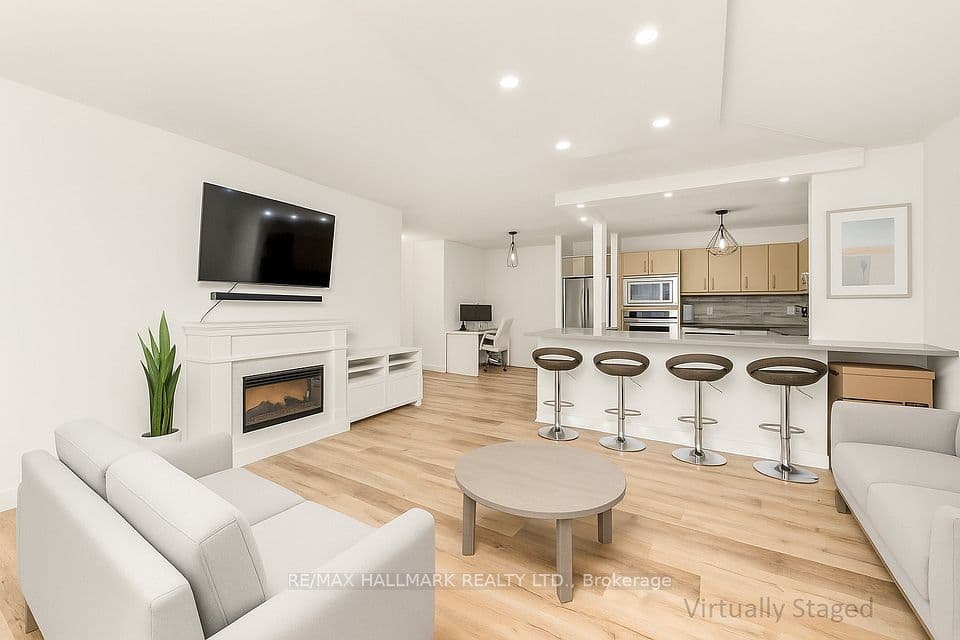 212 St George Street 203, Toronto, ON M5R 2N5 – photo 3