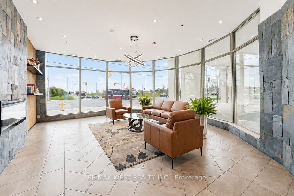 1030 Sheppard Avenue W 208, Toronto, ON M3H 6C1 – photo 2