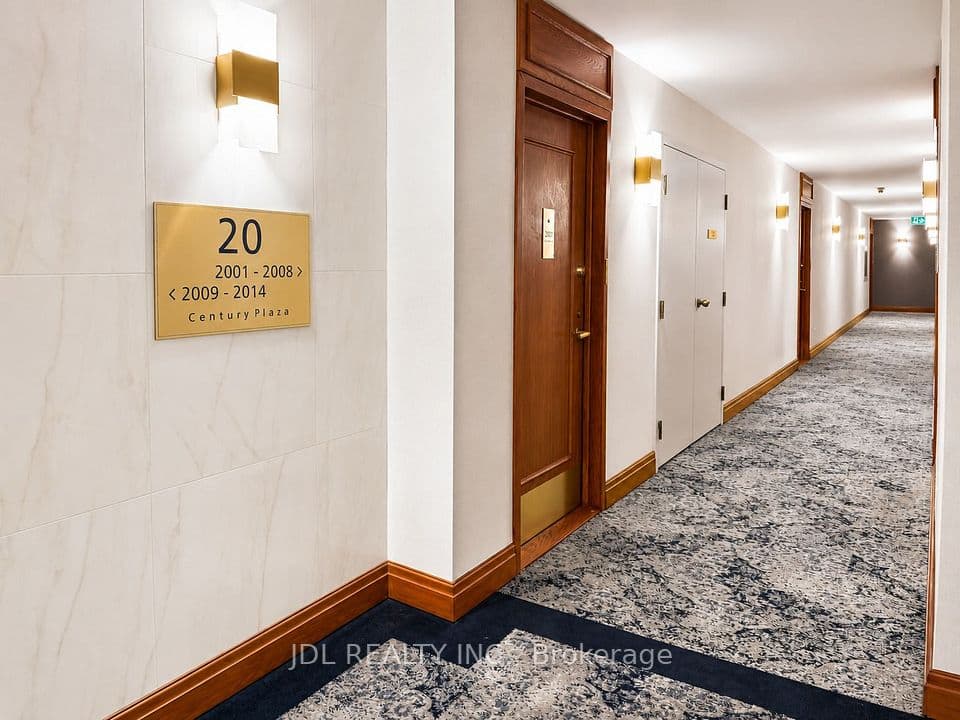 24 Wellesley Street W 2002, Toronto, ON M4Y 2X6 – photo 2