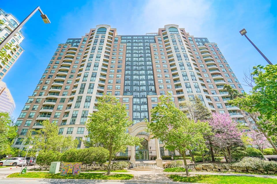 23 Lorraine Drive 2105, Toronto, ON M2N 6Z6 – main photo