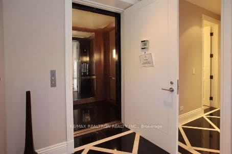 183 Wellington Street W 2303, Toronto, ON M5V 0A1 – photo 3