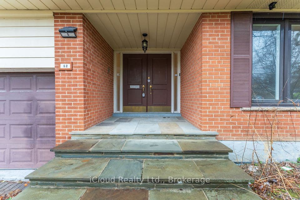 52 Montressor Drive, Toronto, ON M2P 1Z2 – photo 2