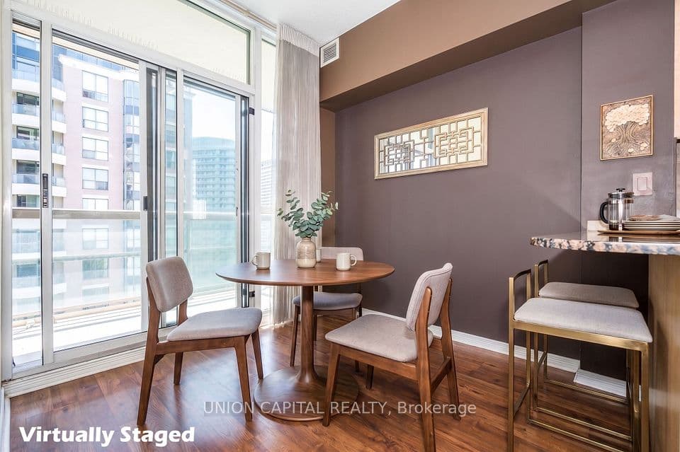 509 Beecroft Road 2002, Toronto, ON M2N 0A3 – photo 2
