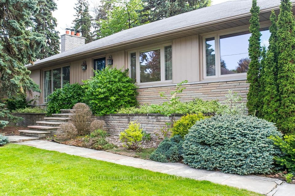 29 Winlock Park, Toronto, ON M2M 1Z1 – photo 2