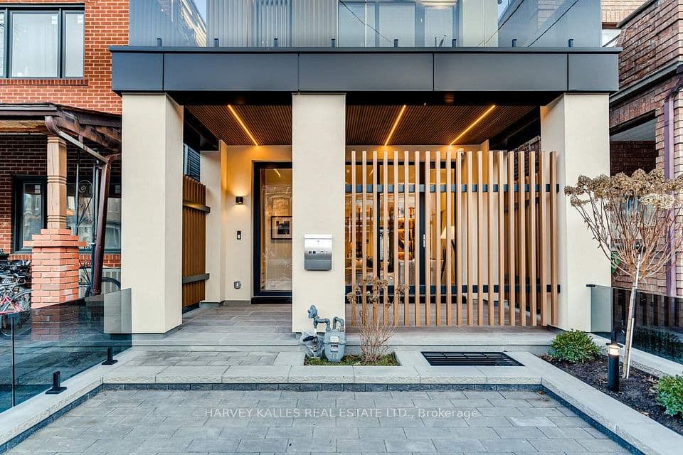 179 Palmerston Avenue, Toronto, ON M6J 2J3 – photo 2
