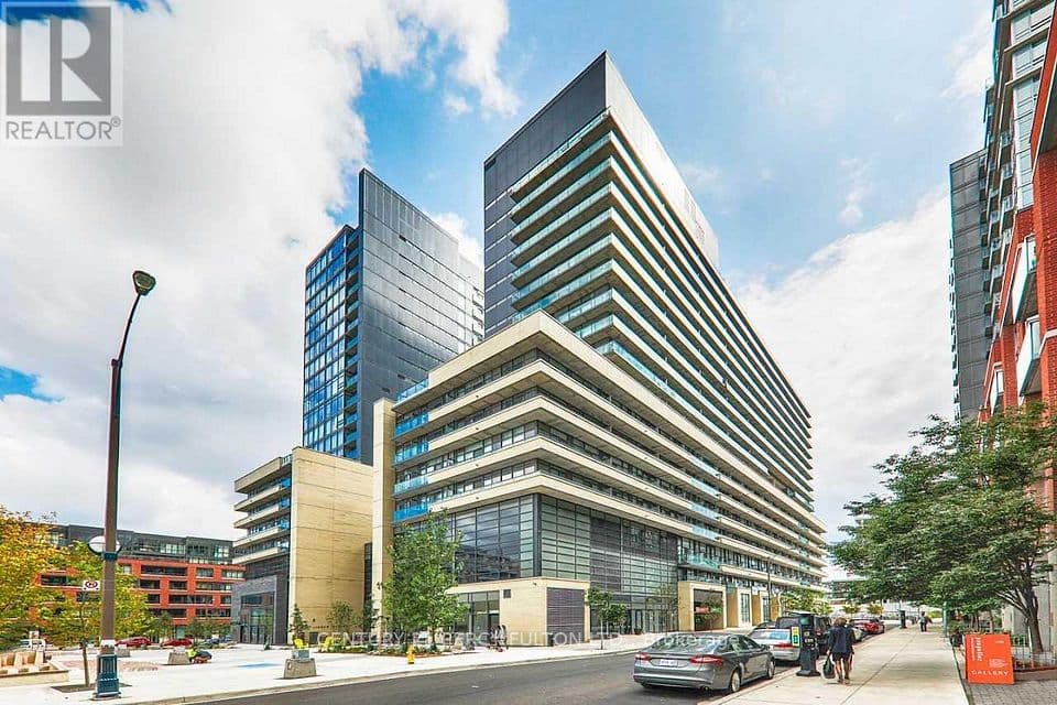 36 Lisgar Street 1816, Toronto, ON M6J 3G2 – photo 2