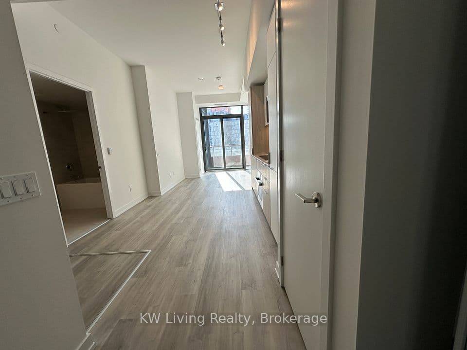 28 Eastern Avenue 616, Toronto, ON M5A 0Y2 – photo 2