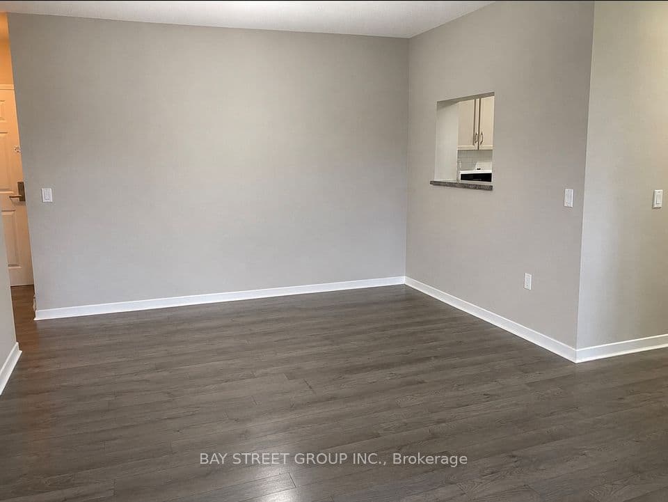 284 Bloor Street W 902, Toronto, ON M5S 3B8 – photo 2