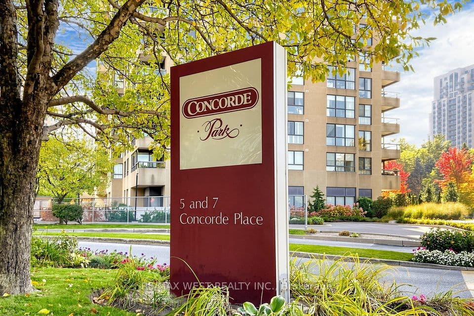 5 Concorde Place 1302, Toronto, ON M3C 3M8 – photo 3