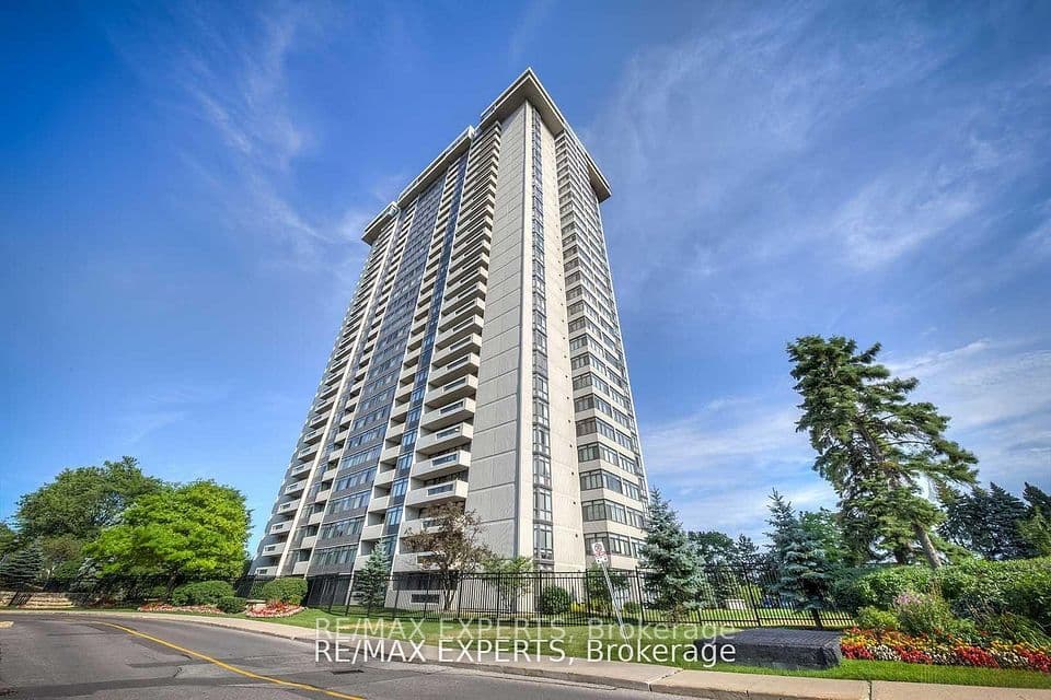 1555 Finch Avenue E 1108, Toronto, ON M2J 4X9 – main photo
