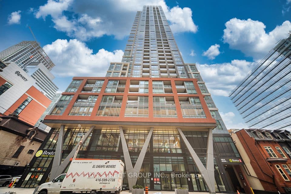 108 Peter Street 1703, Toronto, ON M5V 0W2 – photo 2