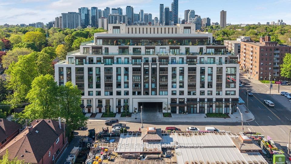 1 Strathgowan Avenue 710, Toronto, ON M4N 0B3 – photo 3