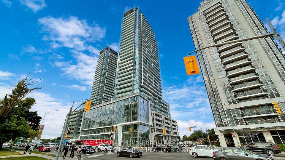 8 Olympic Garden Drive S803, Toronto, ON M2M 0B9 – main photo