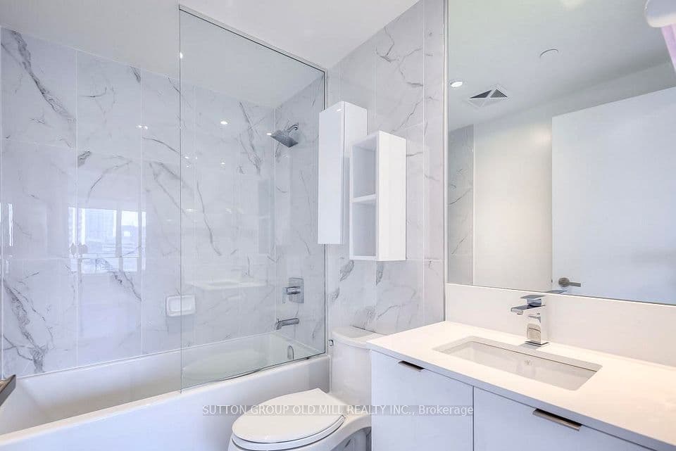 195 Redpath Avenue 1411, Toronto, ON M4P 0E4 – photo 3