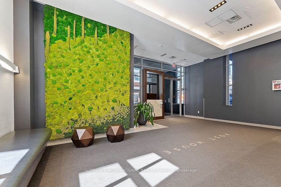 105 George Street 706, Toronto, ON M5A 0L4 – photo 3