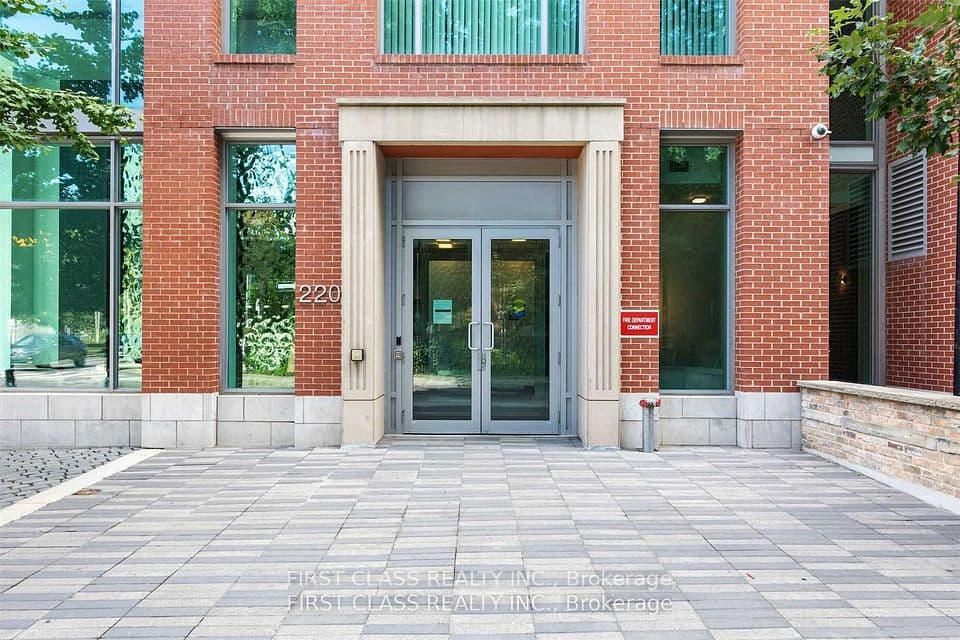 220 George Street 907, Toronto, ON M5A 2N1 – main photo
