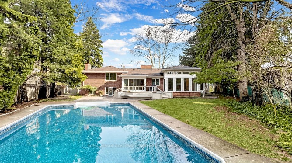 2 Colvestone Road, Toronto, ON M2L 1X3 – photo 2
