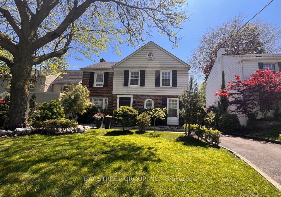 277 Lawrence Avenue E, Toronto, ON M4N 1T6 – main photo