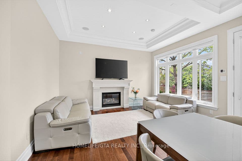 674 Bedford Park Avenue, Toronto, ON M5M 1K3 – photo 2