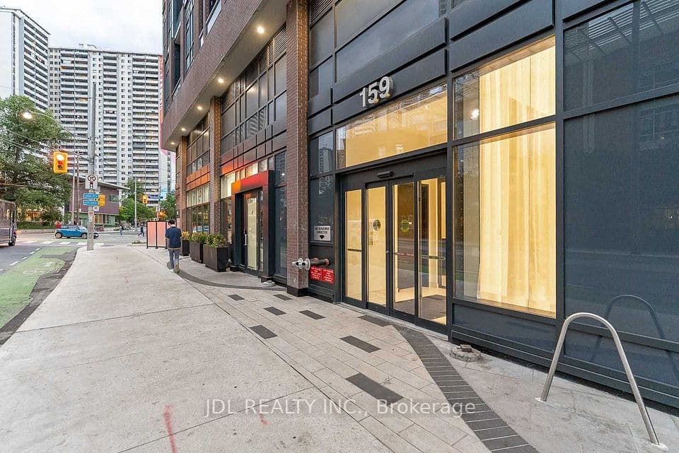 159 Wellesley Street E 1308, Toronto, ON M4Y 0H5 – photo 2