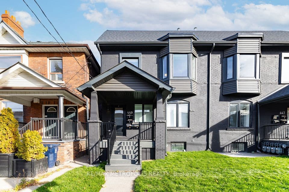 449 Lansdowne Avenue, Toronto, ON M6H 3Y2 – main photo