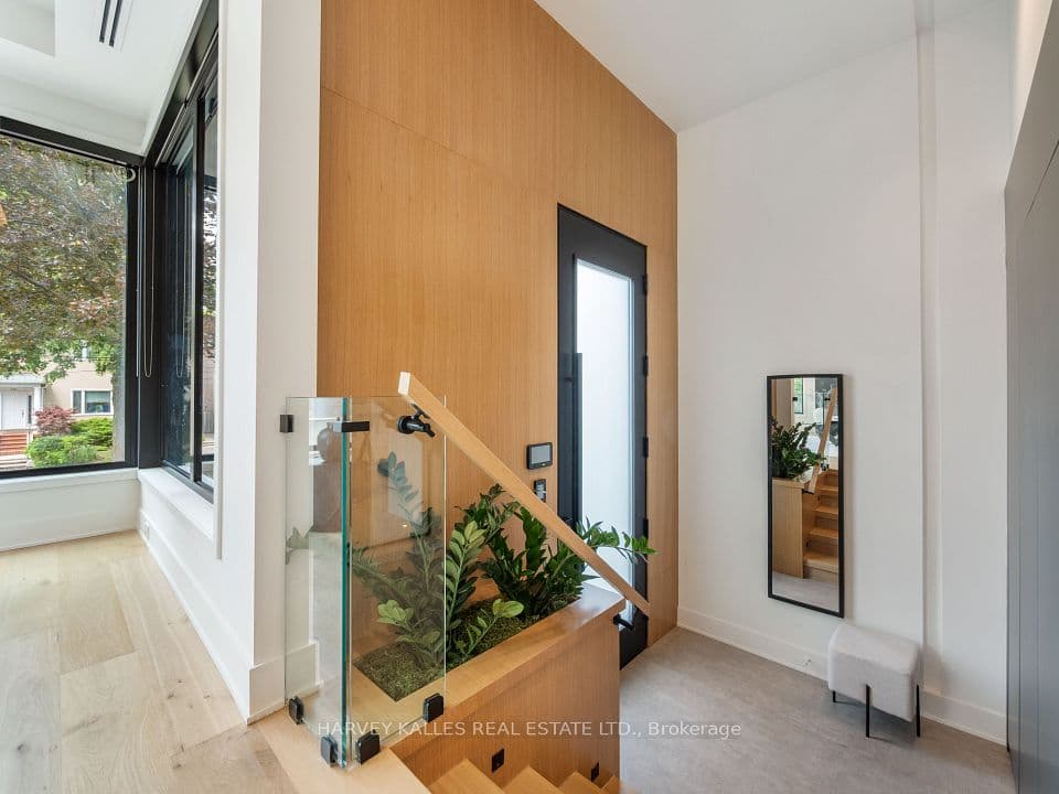 585 Bedford park Avenue, Toronto, ON M5M 1K4 – photo 2