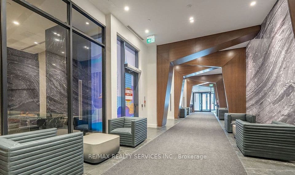 308 Jarvis Street 2505, Toronto, ON M5A 2P2 – photo 2