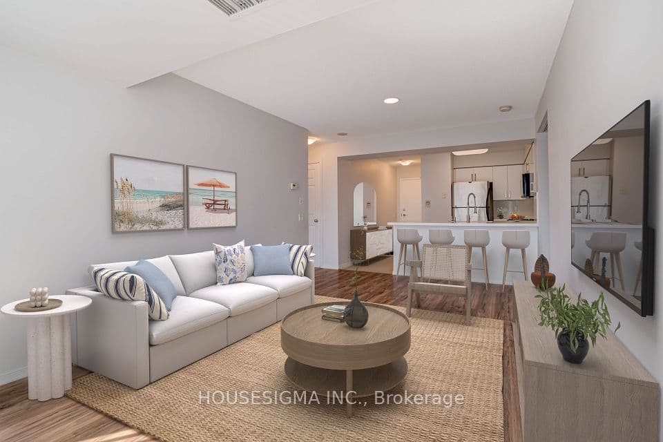 28 Harrison Garden Boulevard 901, Toronto, ON M2N 7B5 – main photo