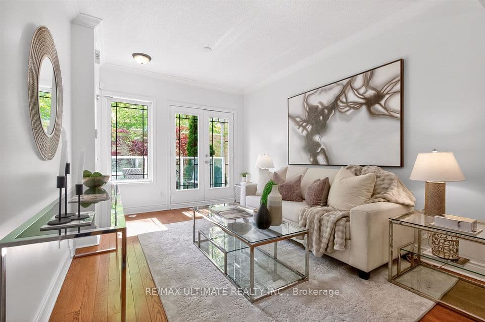70 Byng Avenue 4, Toronto, ON M2N 7L9 – main photo